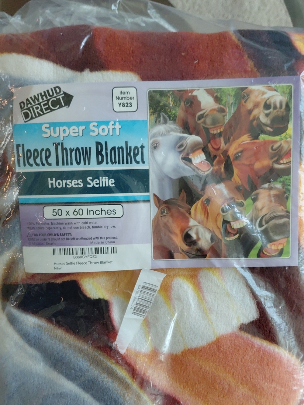 Horses Selfie Super Soft Fleece Throw Blanket. NWT